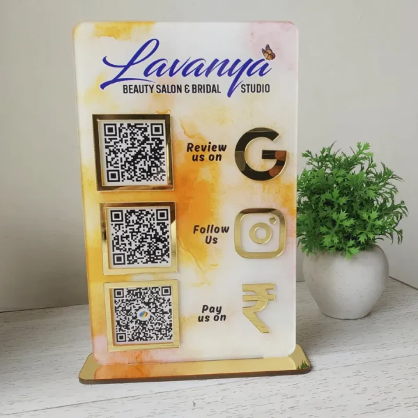 3 QR code standee acrylic